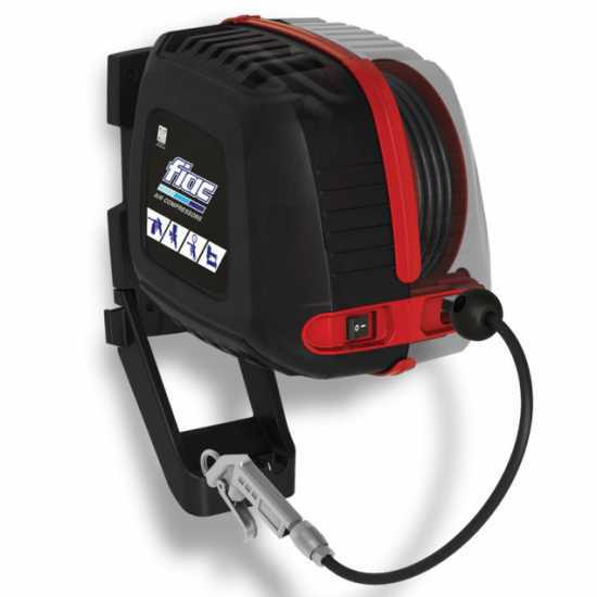 Kompressor an der Wand mit Schlauchhaspel FIAC WALLAIR V230/50 - 160 l/min
