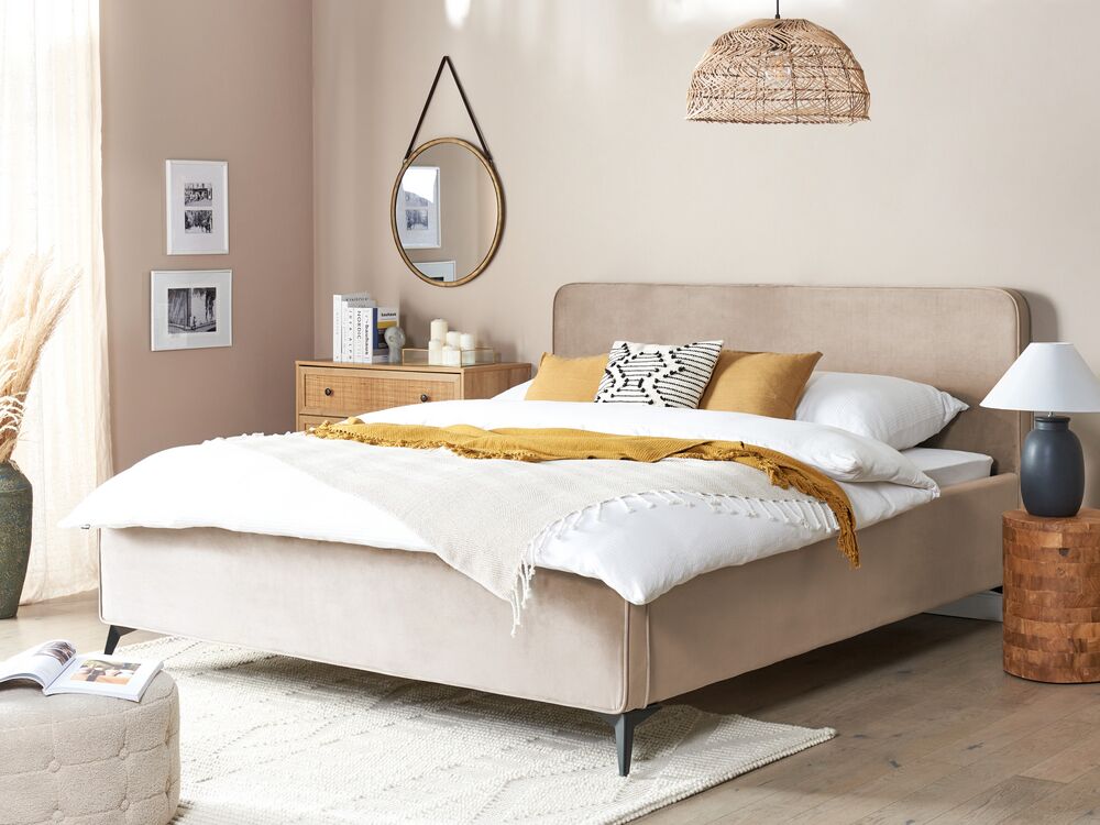 Bett mit Lattenrost Samtstoff VALOGNES 180 x 200 cm Taupe – Bild 2