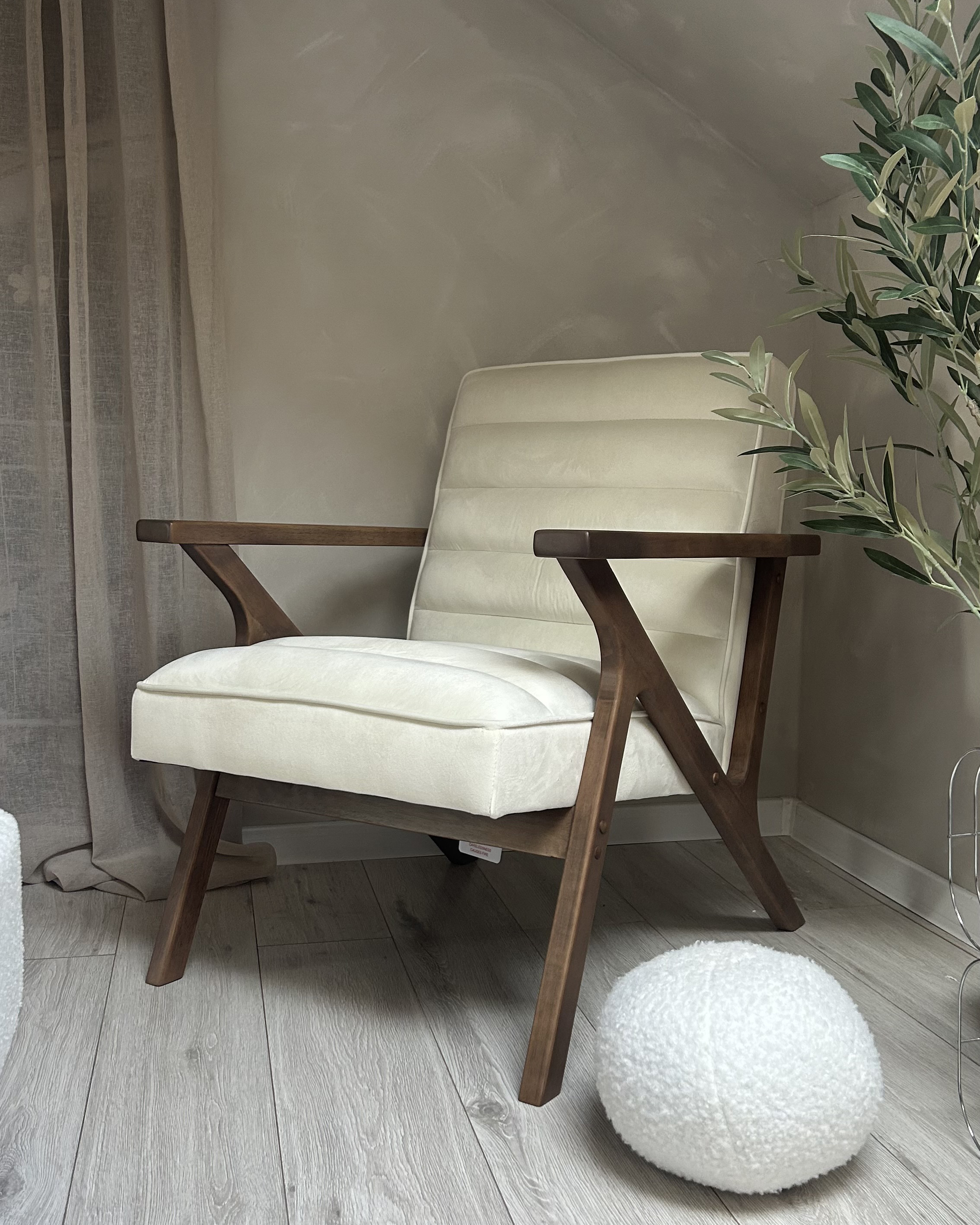Armchair KISA Velvet Off-White – Bild 3